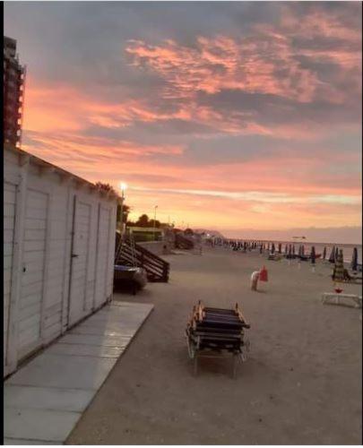 ポルト・ポテンツァ・ピチェーナLa Casa Al Mare Di Giuliaアパートメント エクステリア 写真